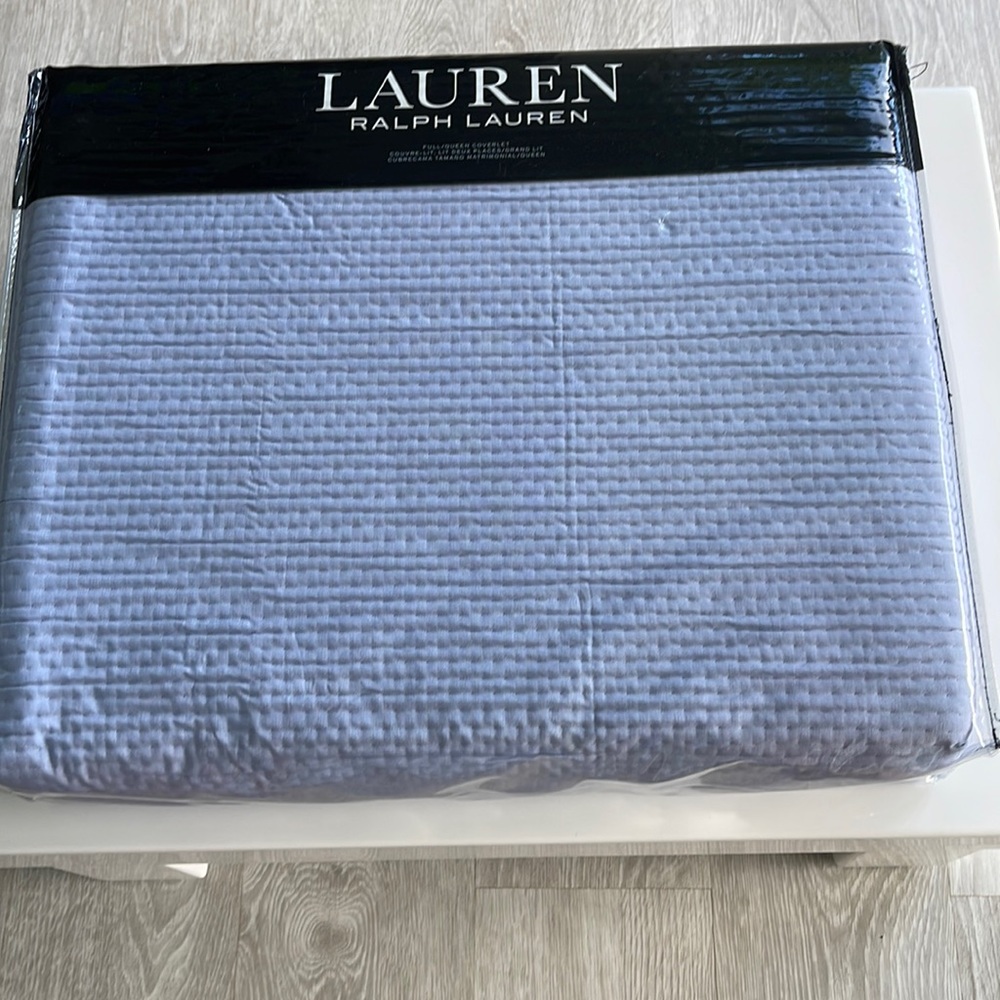 New Ralph Lauren Light Blue Spencer Full Queen Blanket. $300